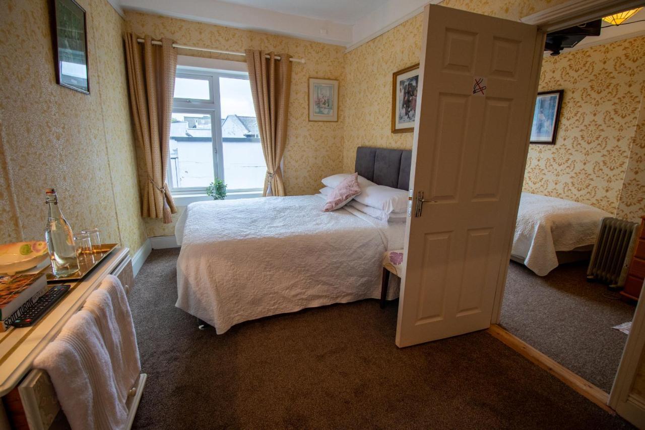 Ryan'S Daughter B&B Thurles Exterior photo